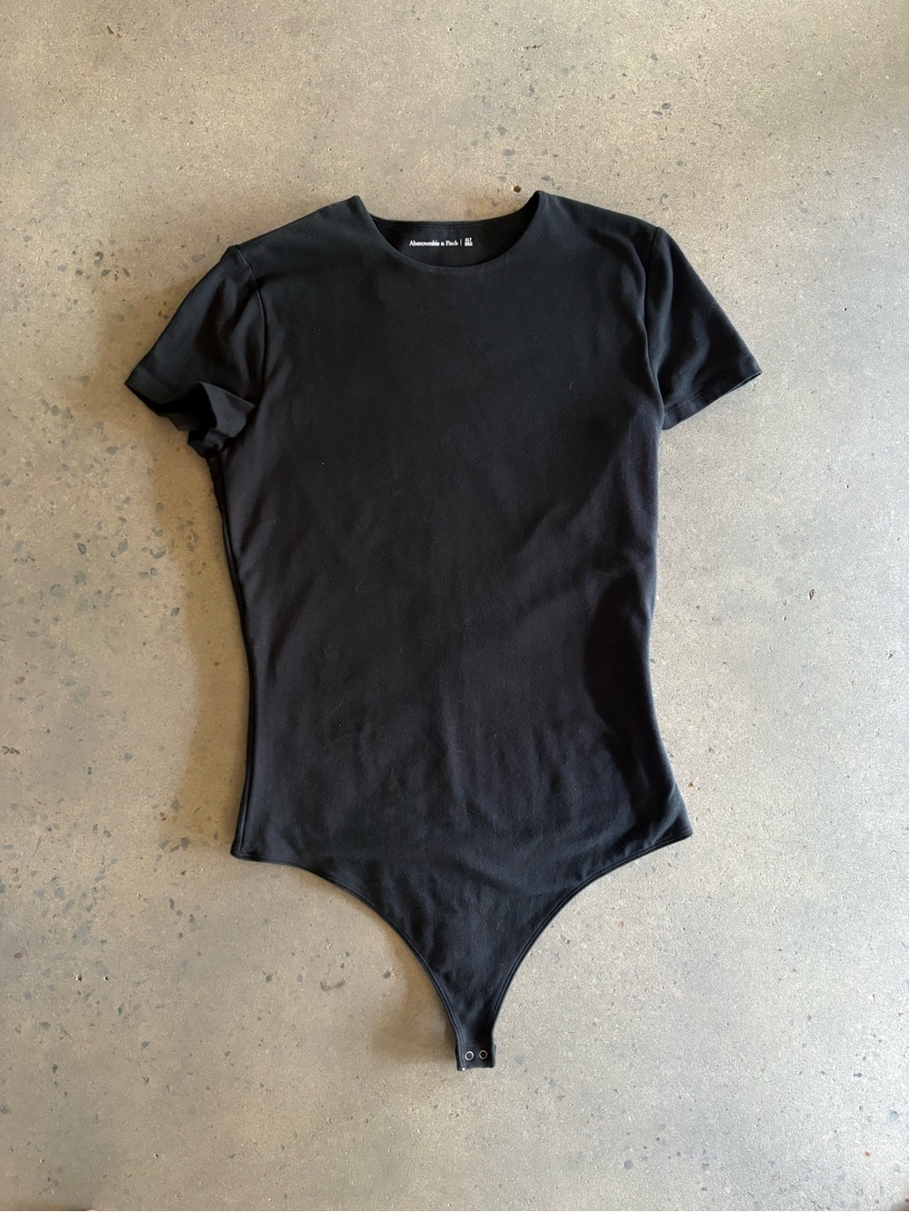 Abercrombie & fitch women’s black short sleeve body suit size XLT